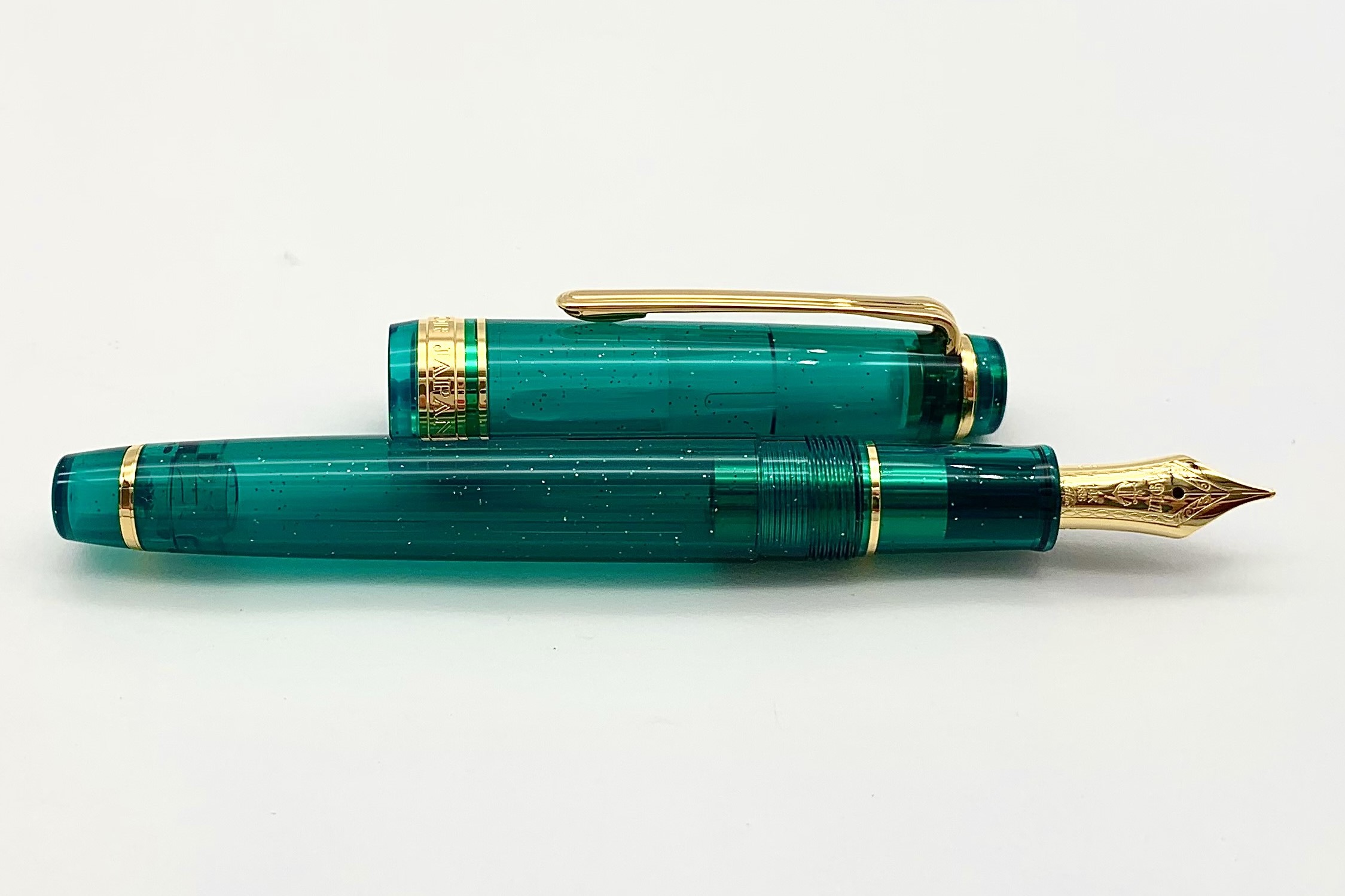 SailorProGearSlimBlueGreenNebulaFountainPen_H